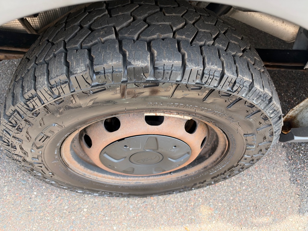 Photo 21 of this FORD TRANSIT