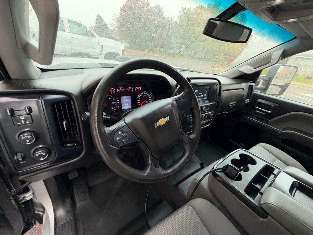 Photo 23 of this CHEVROLET SILVERADO 2500H