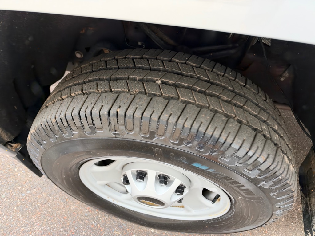 Photo 14 of this CHEVROLET SILVERADO 2500H