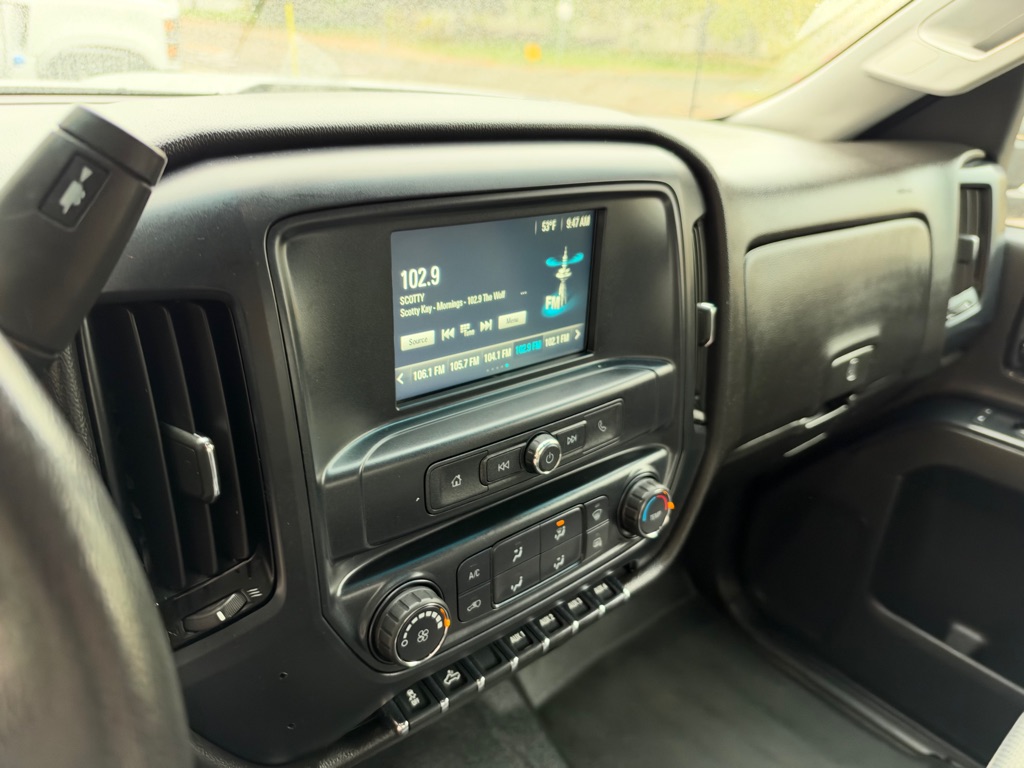 Photo 25 of this CHEVROLET SILVERADO 2500H