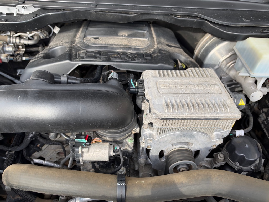 Photo 13 of this RAM 1500