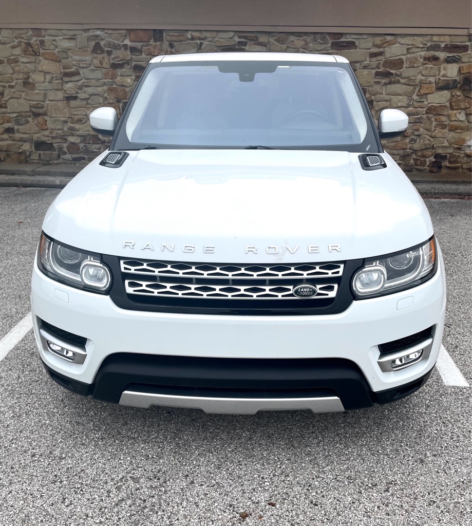 Photo 2 of this LAND ROVER RANGE ROWER