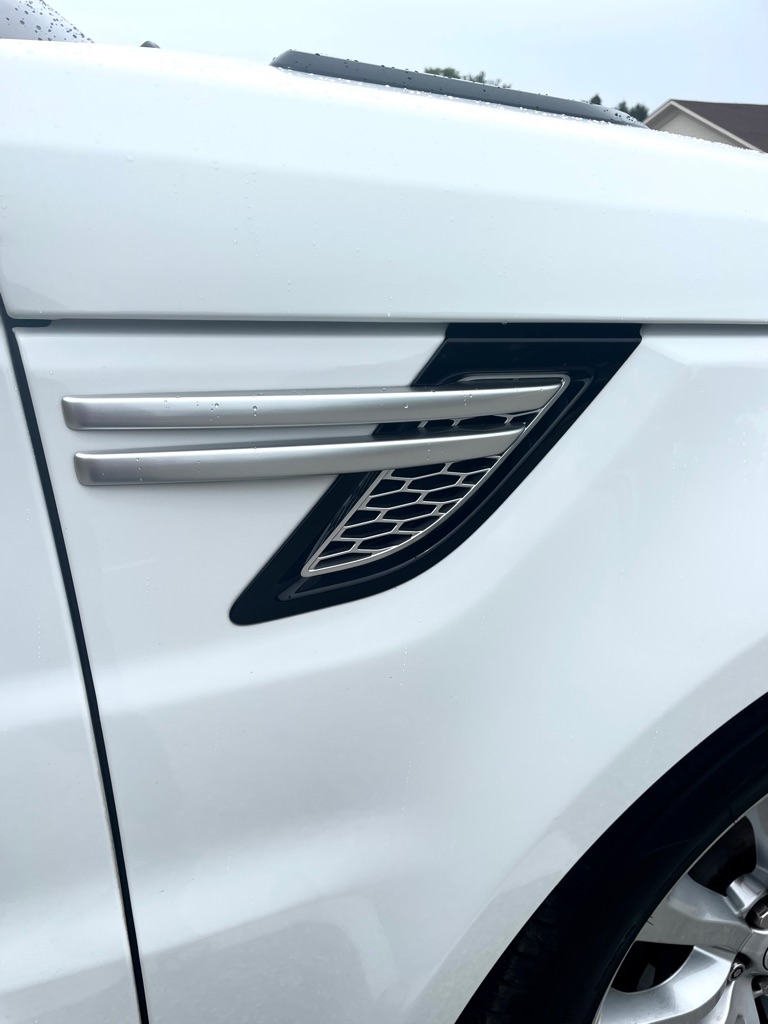 Photo 14 of this LAND ROVER RANGE ROWER