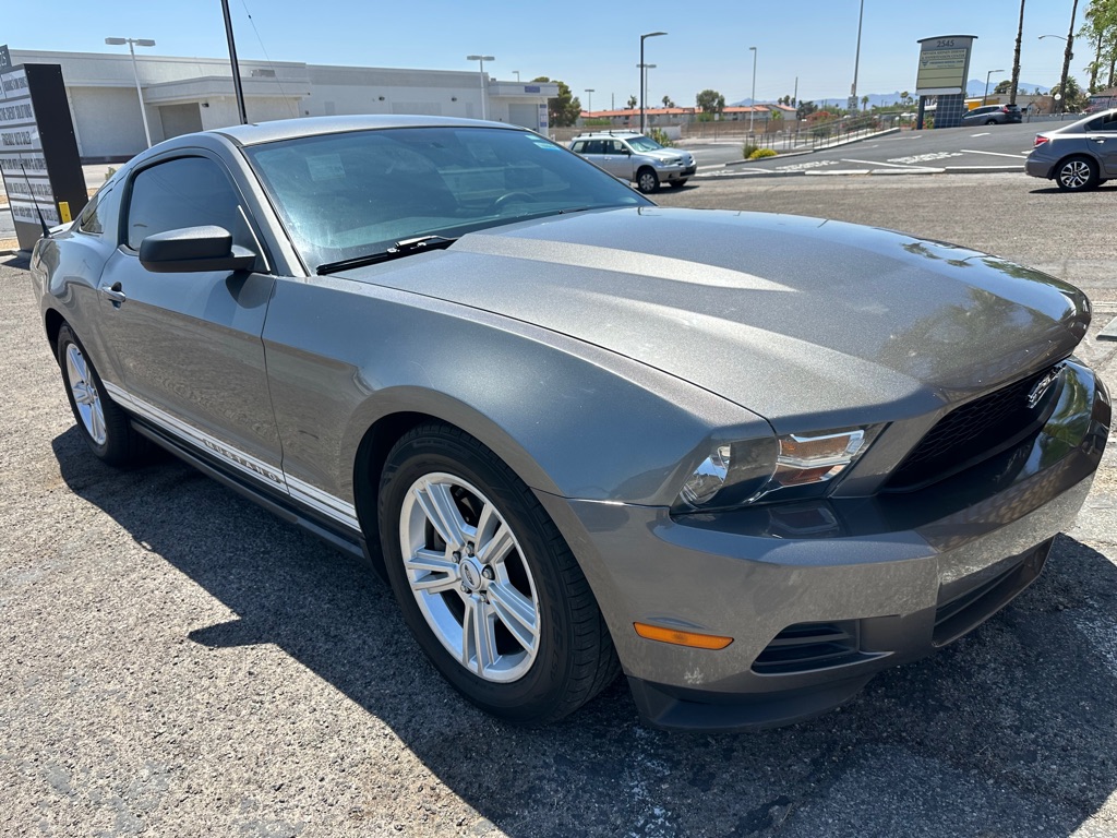 2011 FORD MUSTANG