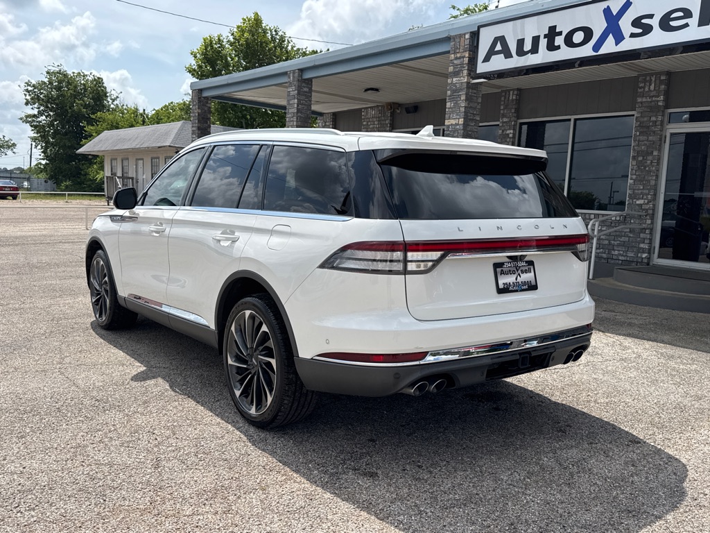 Photo 3 of this LINCOLN AVIATOR