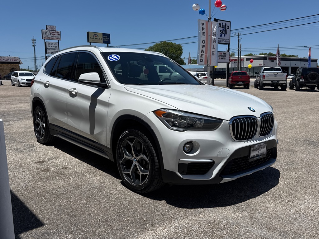 Photo 2 of this BMW X1
