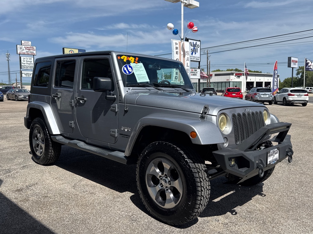Photo 2 of this JEEP WRANGLER UNLIMI