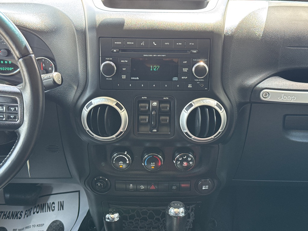 Photo 10 of this JEEP WRANGLER UNLIMI