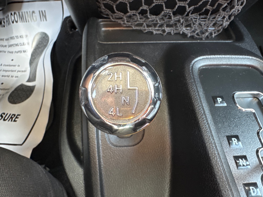 Photo 11 of this JEEP WRANGLER UNLIMI