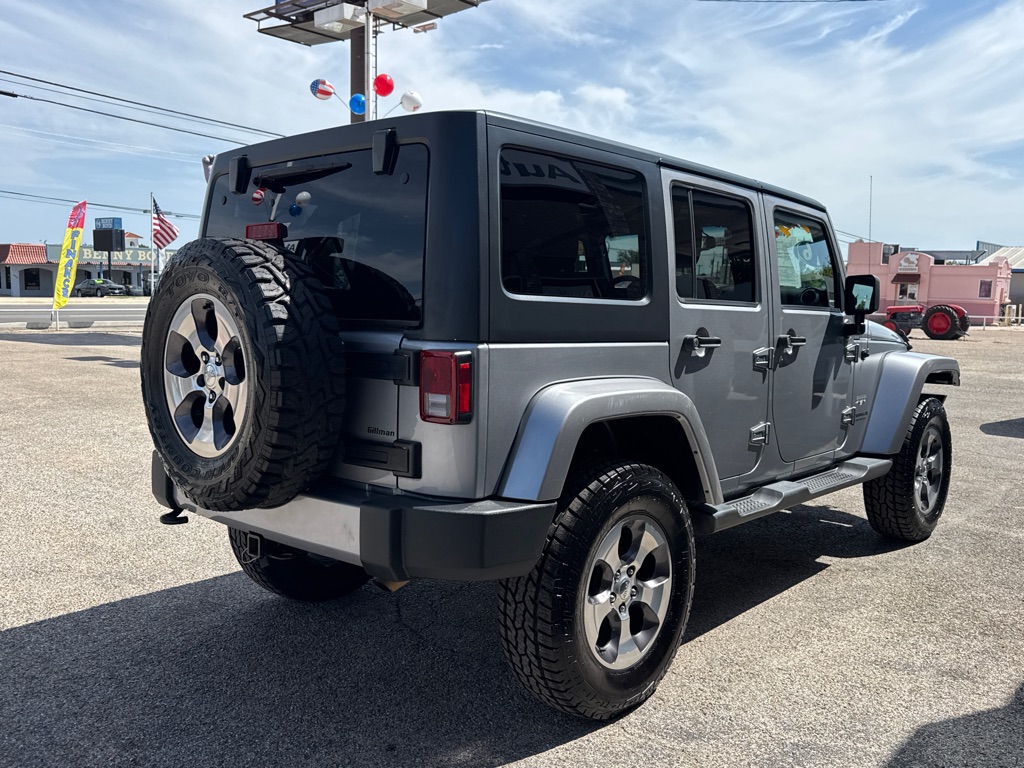 Photo 5 of this JEEP WRANGLER UNLIMI