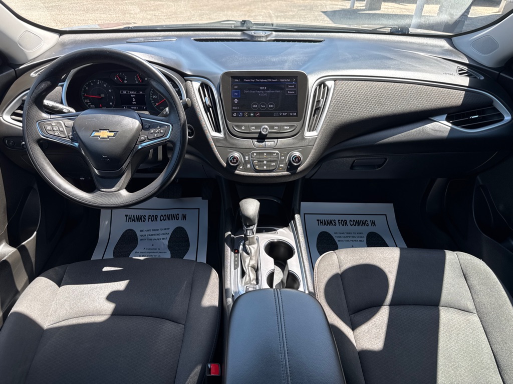 Photo 9 of this CHEVROLET MALIBU