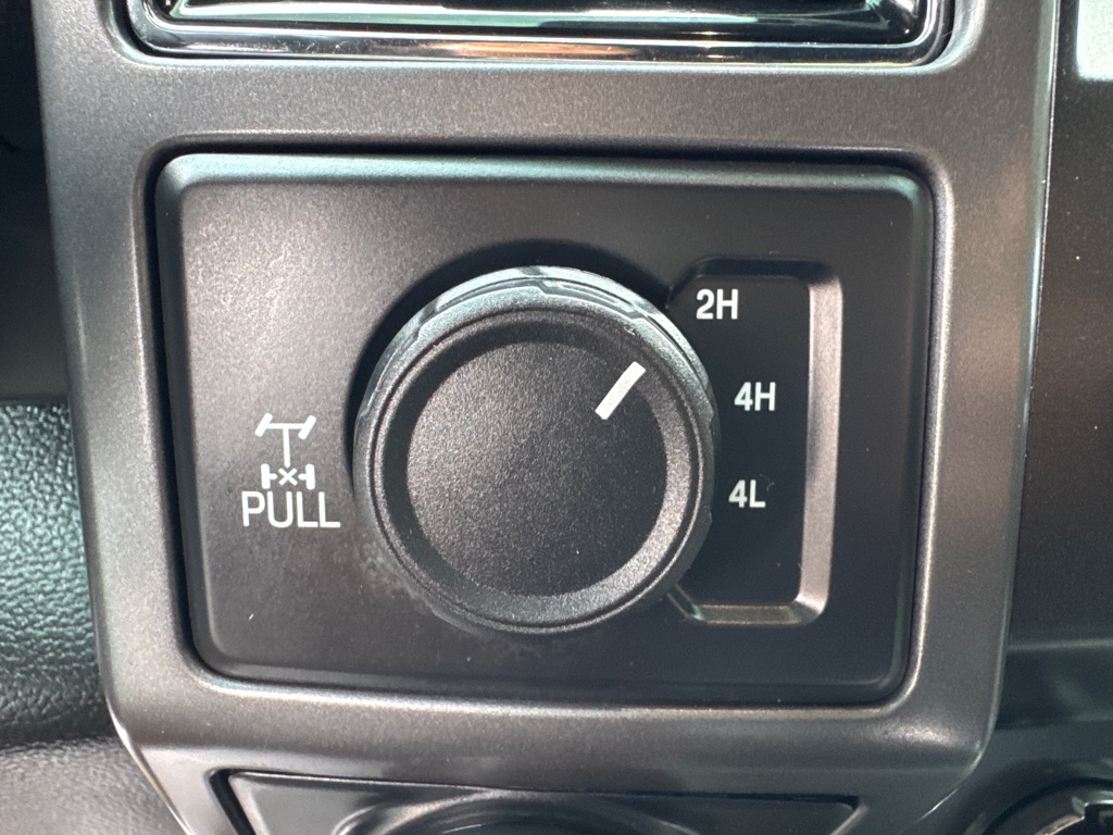 Photo 11 of this FORD F150