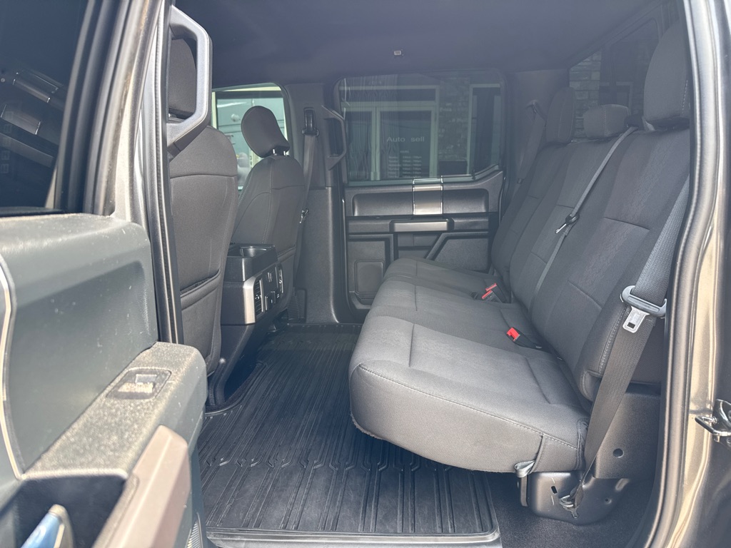 Photo 7 of this FORD F150