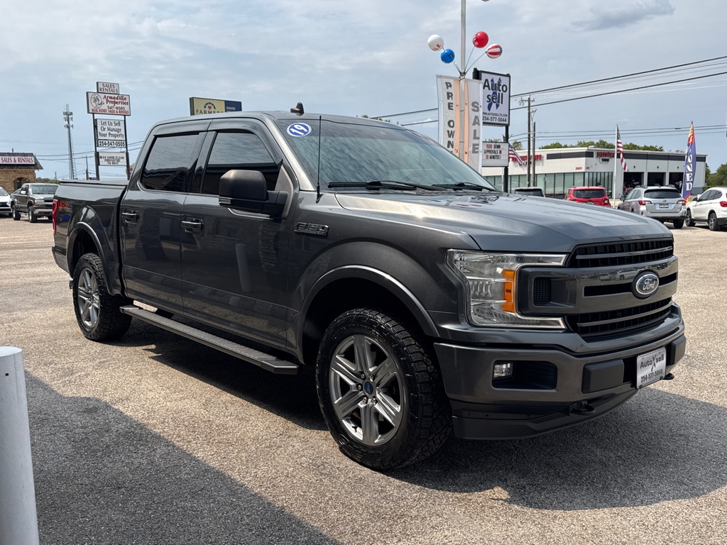Photo 2 of this FORD F150