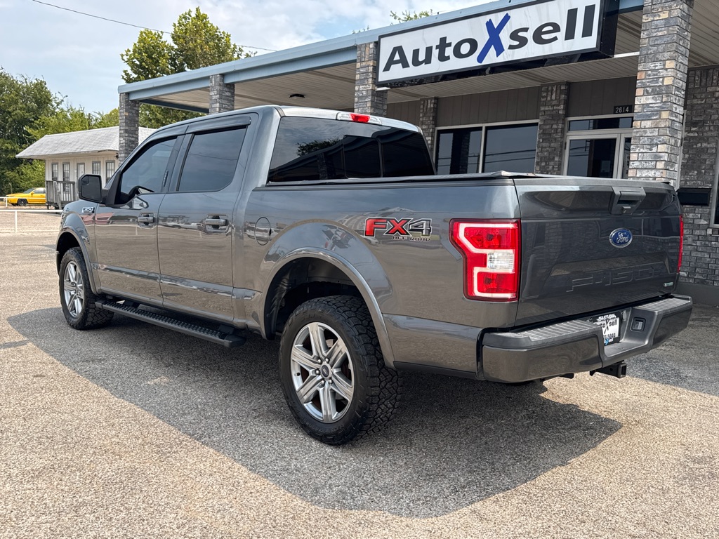 Photo 4 of this FORD F150