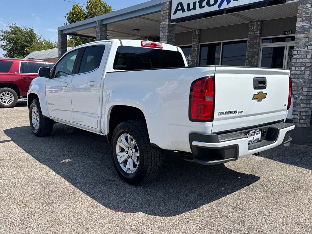 Photo 4 of this CHEVROLET COLORADO
