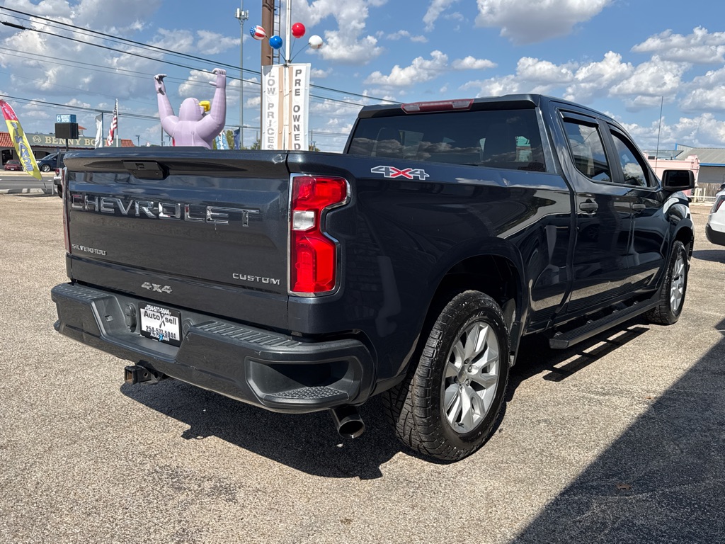 Photo 5 of this CHEVROLET SILVERADO LTD 1