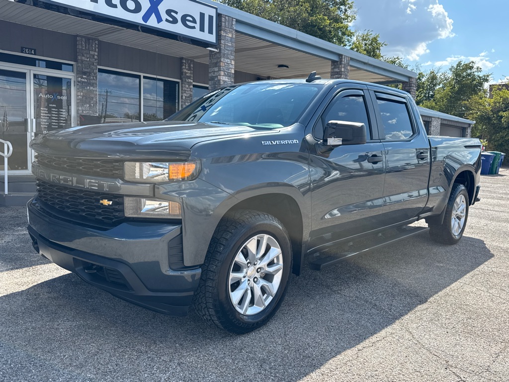 Photo 3 of this CHEVROLET SILVERADO LTD 1
