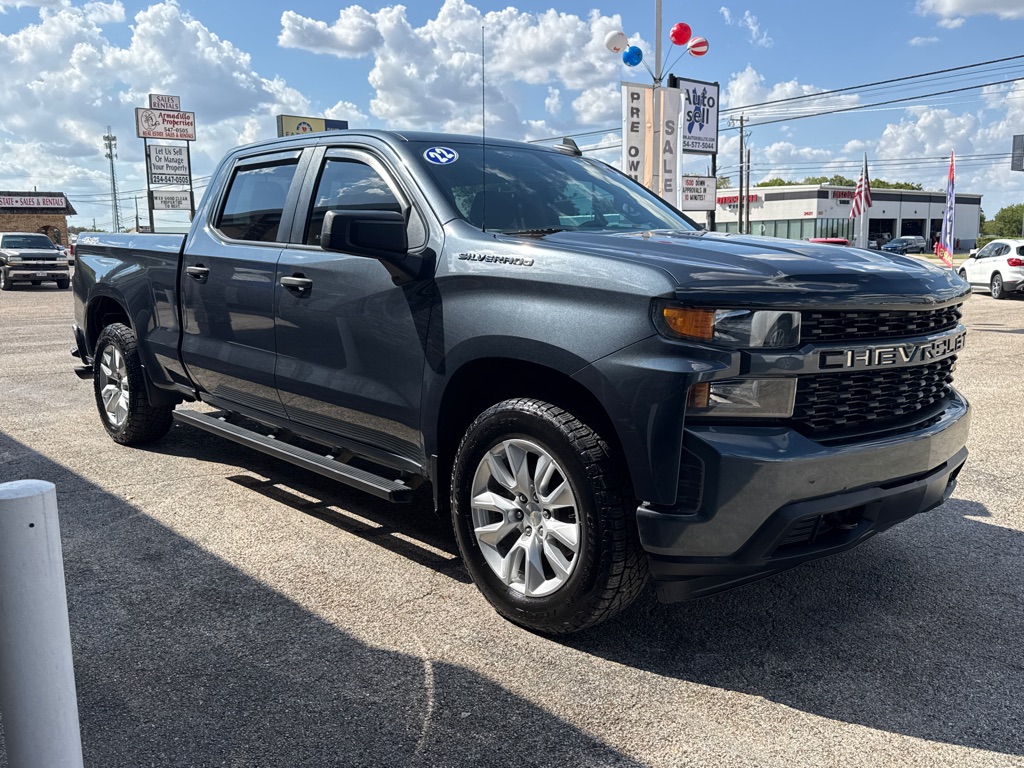 Photo 2 of this CHEVROLET SILVERADO LTD 1