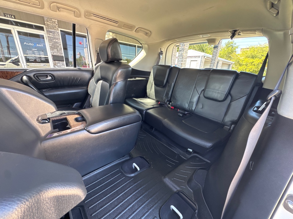 Photo 8 of this NISSAN ARMADA