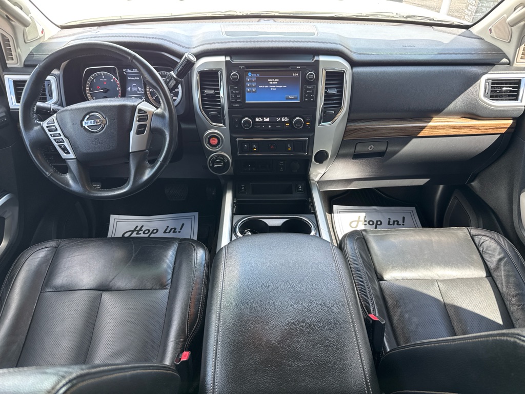 Photo 8 of this NISSAN TITAN XD
