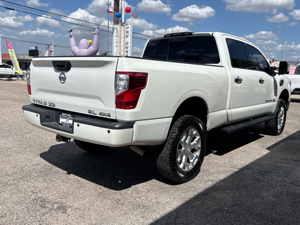 Photo 5 of this NISSAN TITAN XD