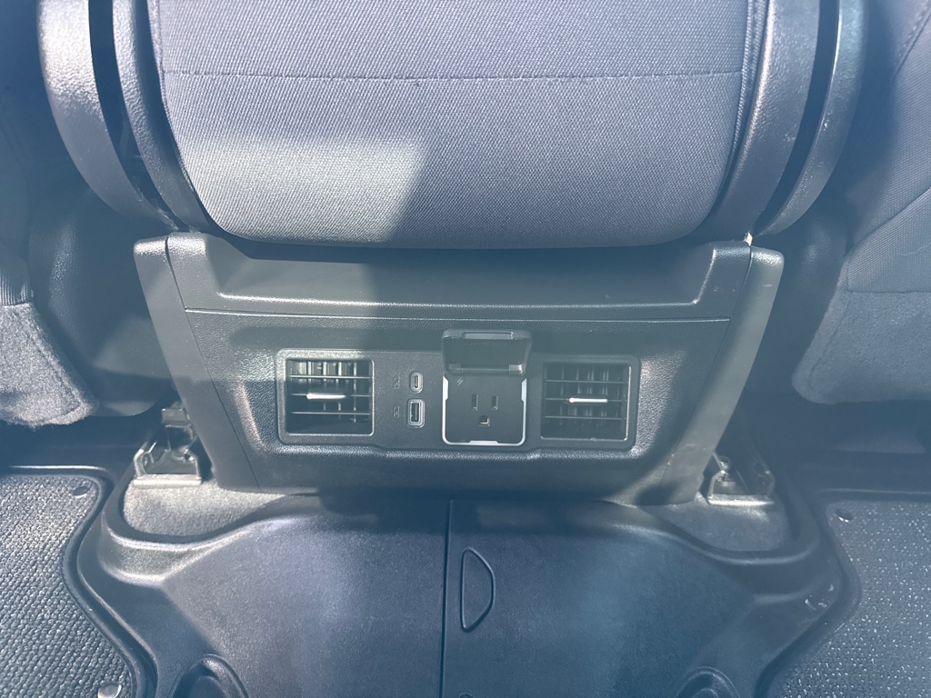 Photo 10 of this CHEVROLET SILVERADO 1500