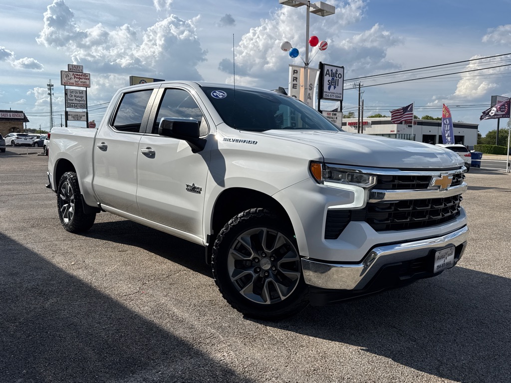 Photo 2 of this CHEVROLET SILVERADO 1500