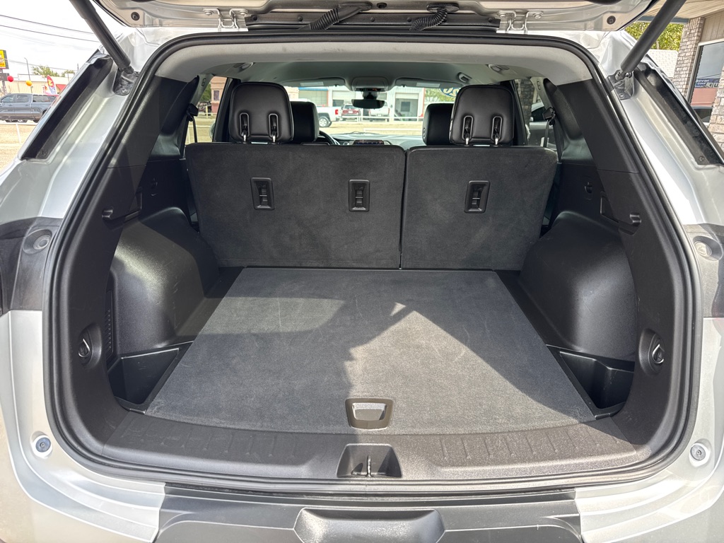 Photo 8 of this CHEVROLET BLAZER