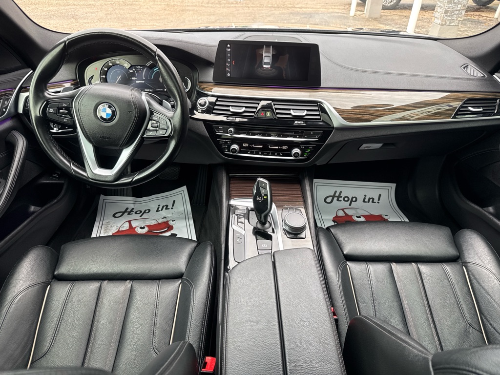 Photo 9 of this BMW 530E