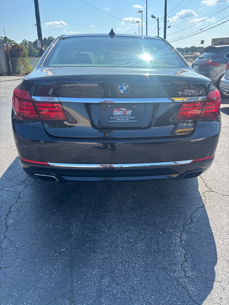 Photo 4 of this BMW 740