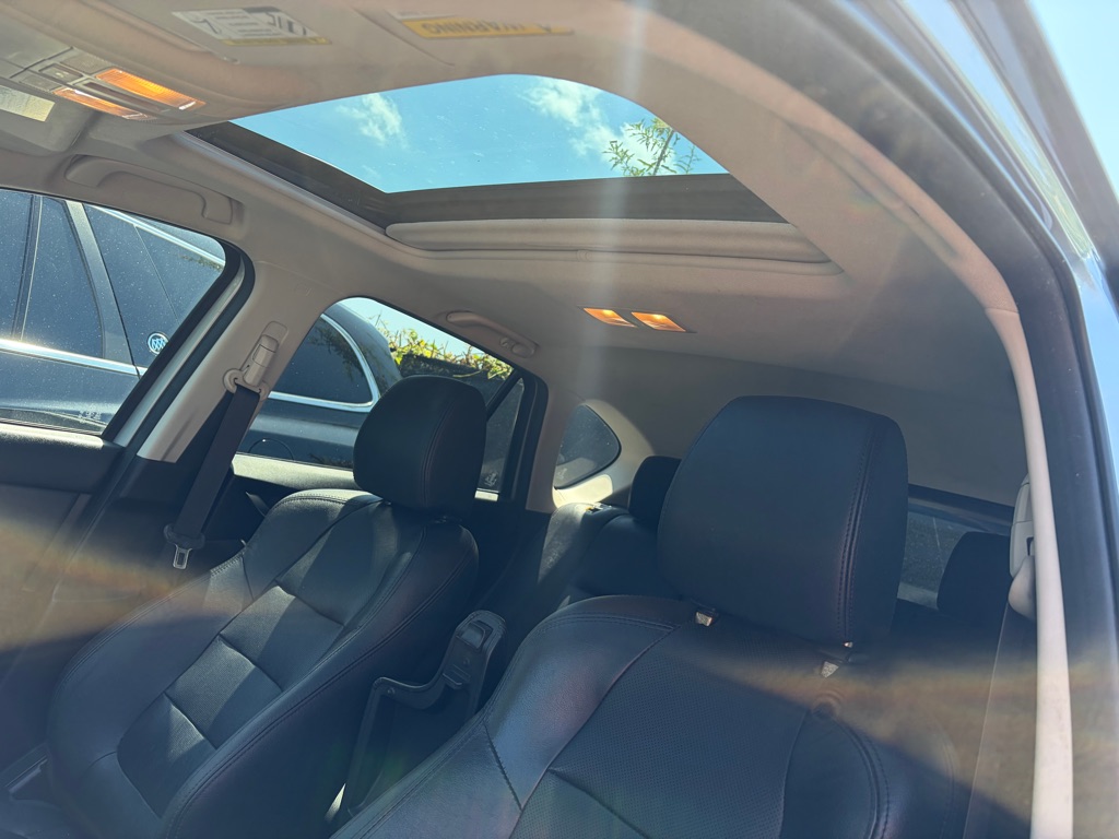 Photo 12 of this MAZDA CX-5