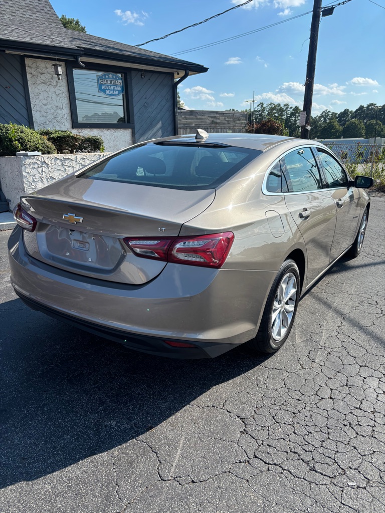 Photo 3 of this CHEVROLET MALIBU