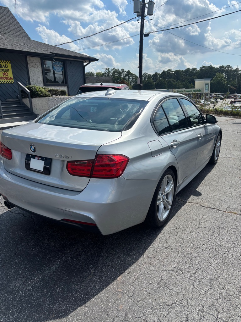 Photo 3 of this BMW 328