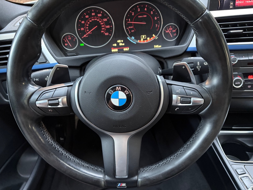 Photo 10 of this BMW 328