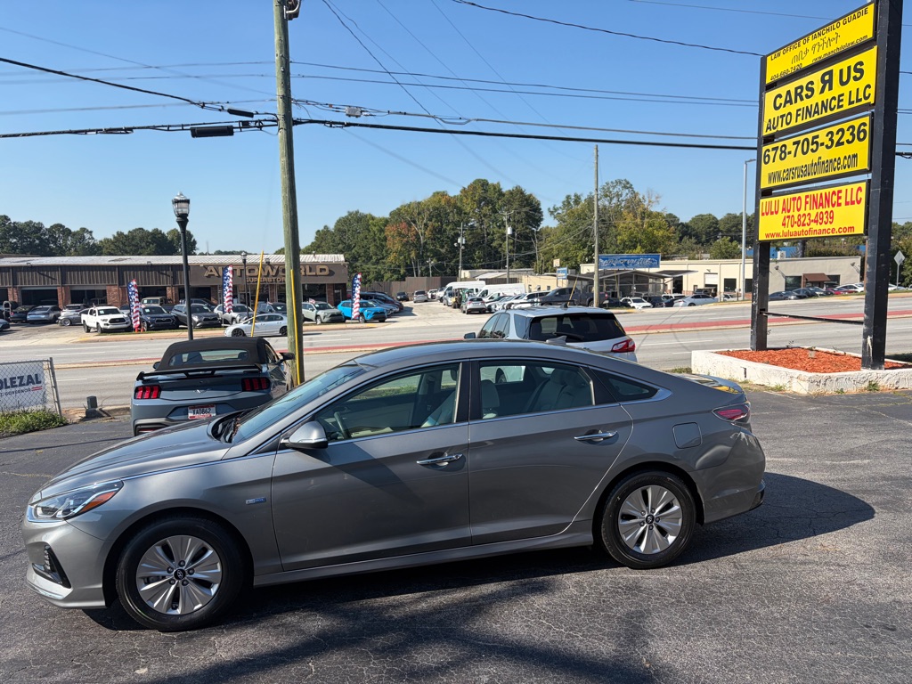Photo 2 of this HYUNDAI SONATA HYBRID