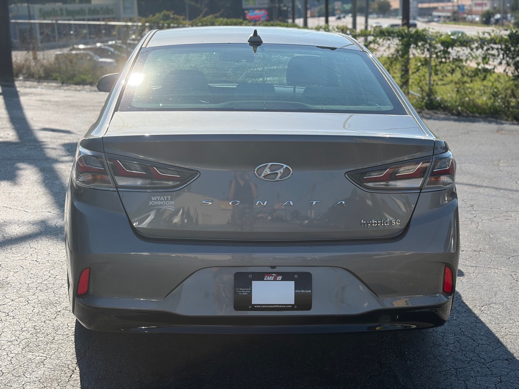Photo 6 of this HYUNDAI SONATA HYBRID