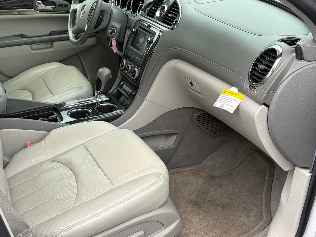 Photo 20 of this BUICK ENCLAVE