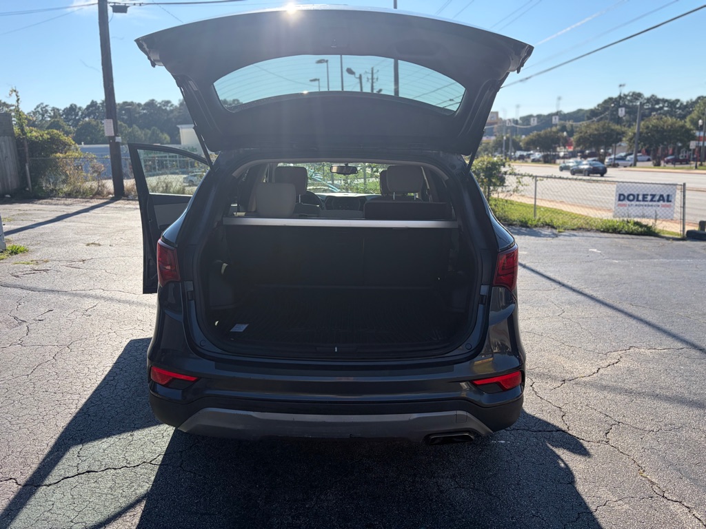 Photo 9 of this HYUNDAI SANTA FE SPORT
