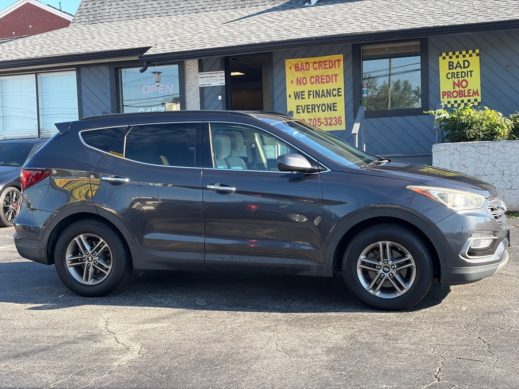Photo 4 of this HYUNDAI SANTA FE SPORT