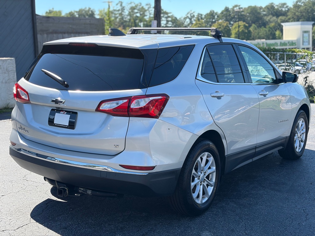 Photo 5 of this CHEVROLET EQUINOX