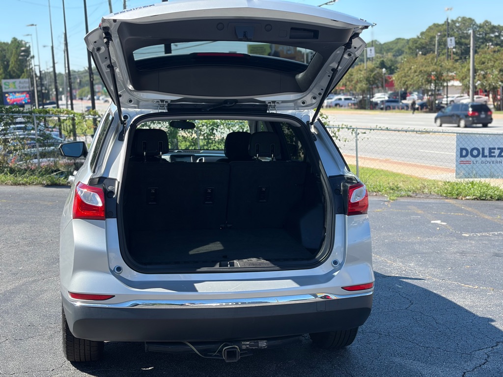 Photo 7 of this CHEVROLET EQUINOX