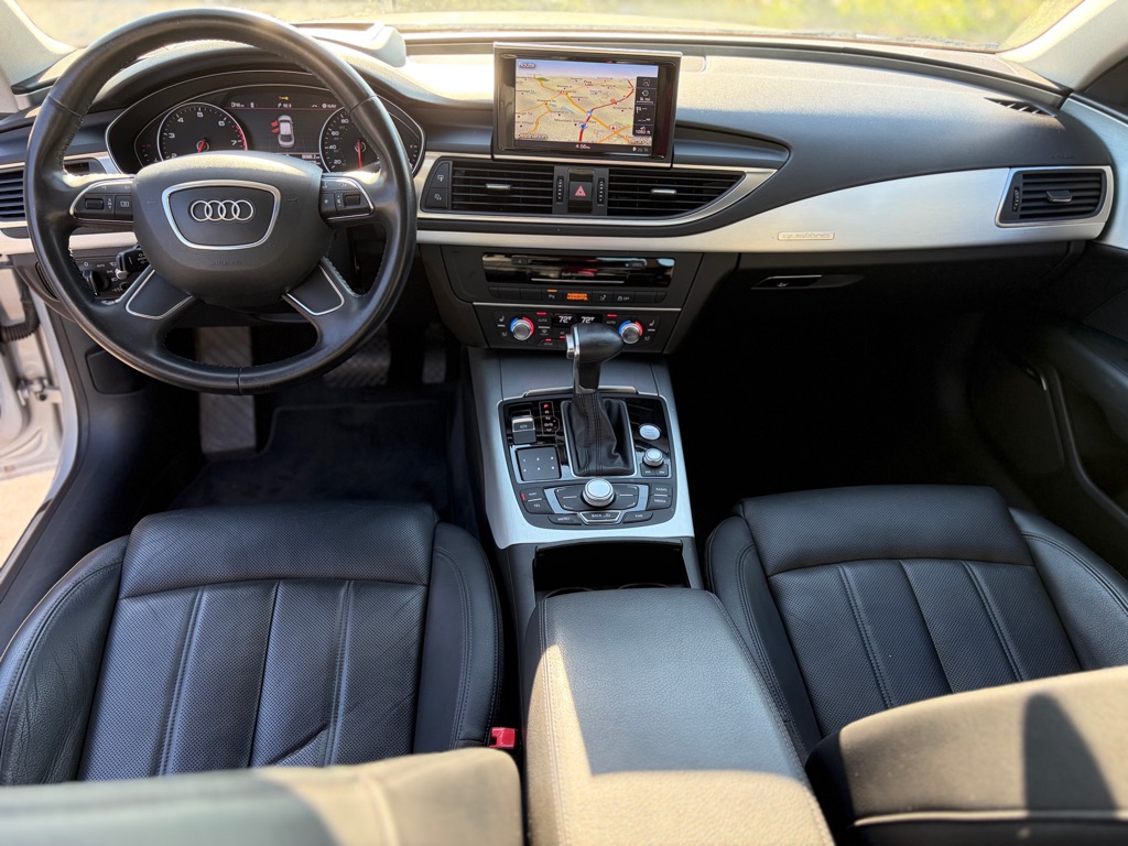 Photo 17 of this AUDI A7