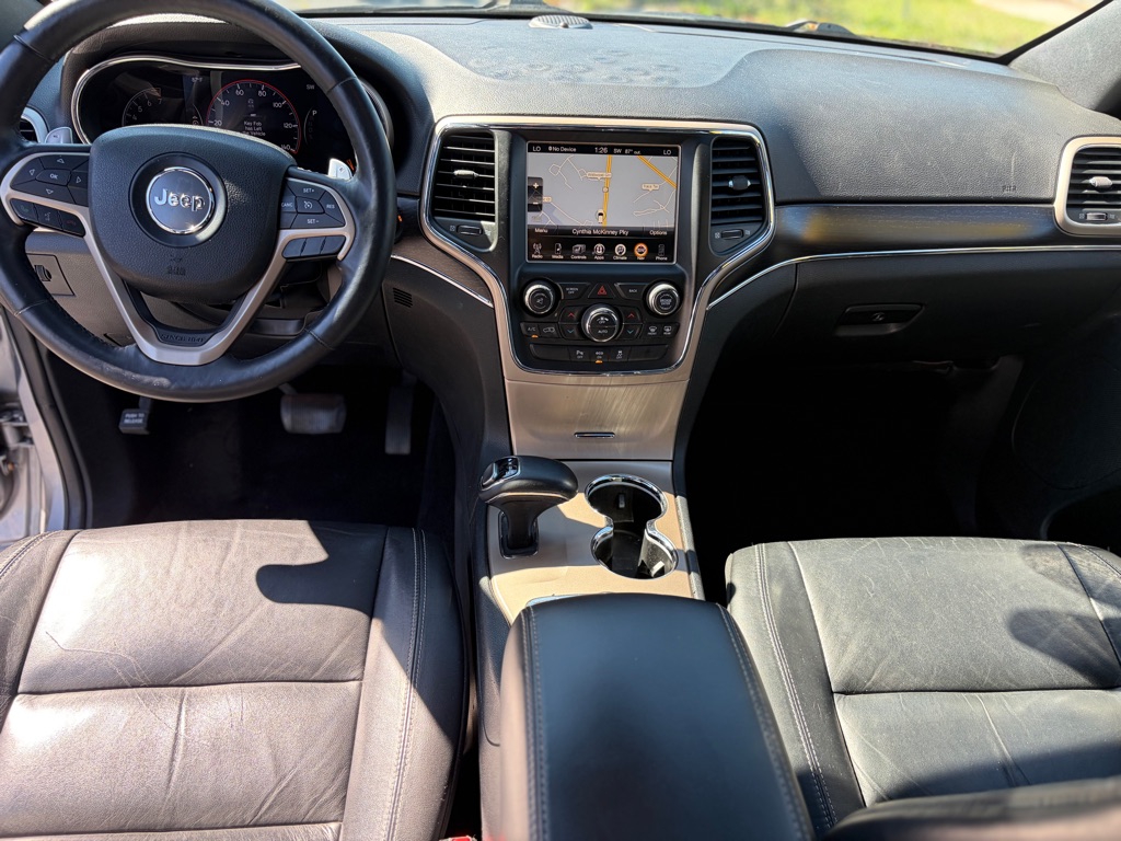 Photo 19 of this JEEP GRAND CHEROKEE