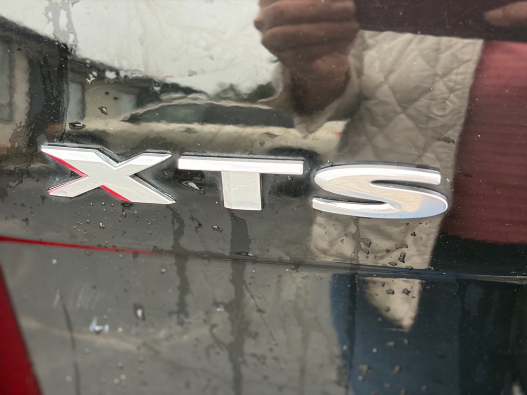 Photo 8 of this CADILLAC XTS