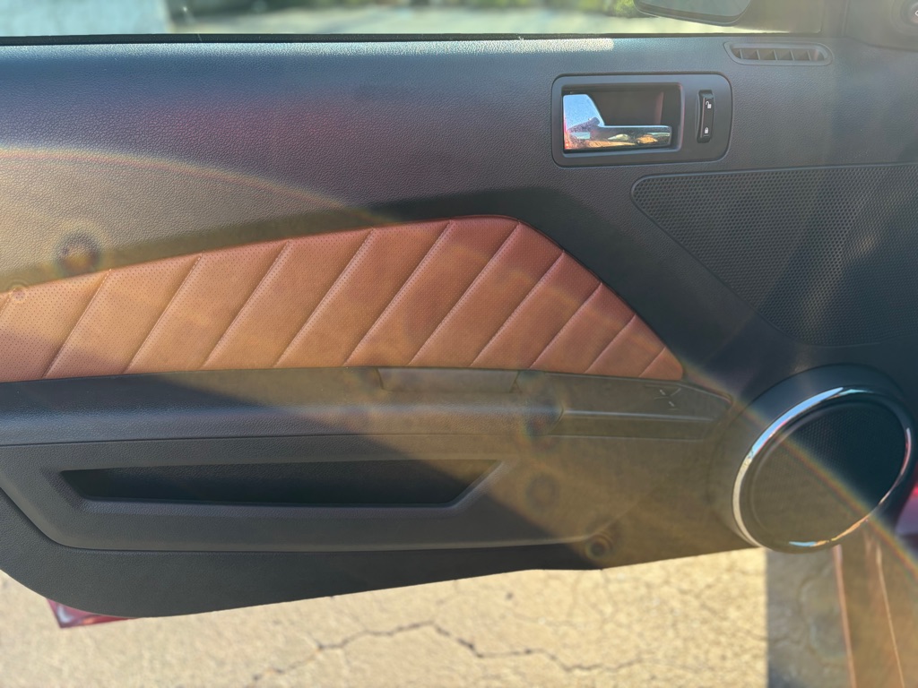 Photo 9 of this FORD MUSTANG