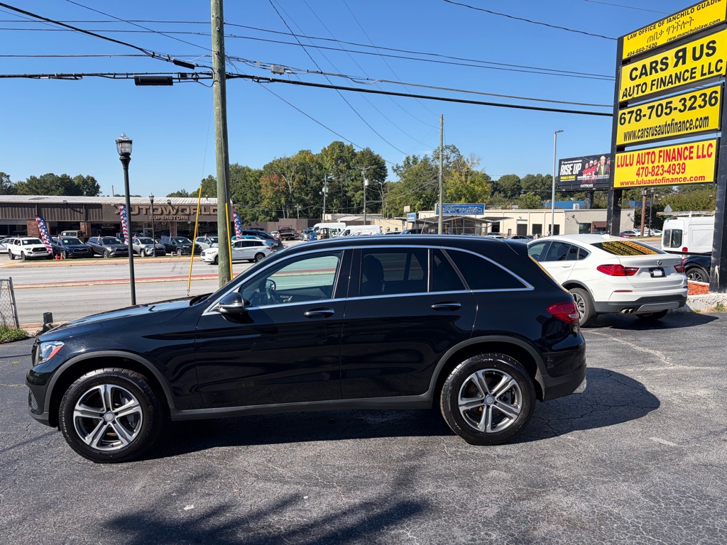 Photo 7 of this MERCEDES-BENZ GLC