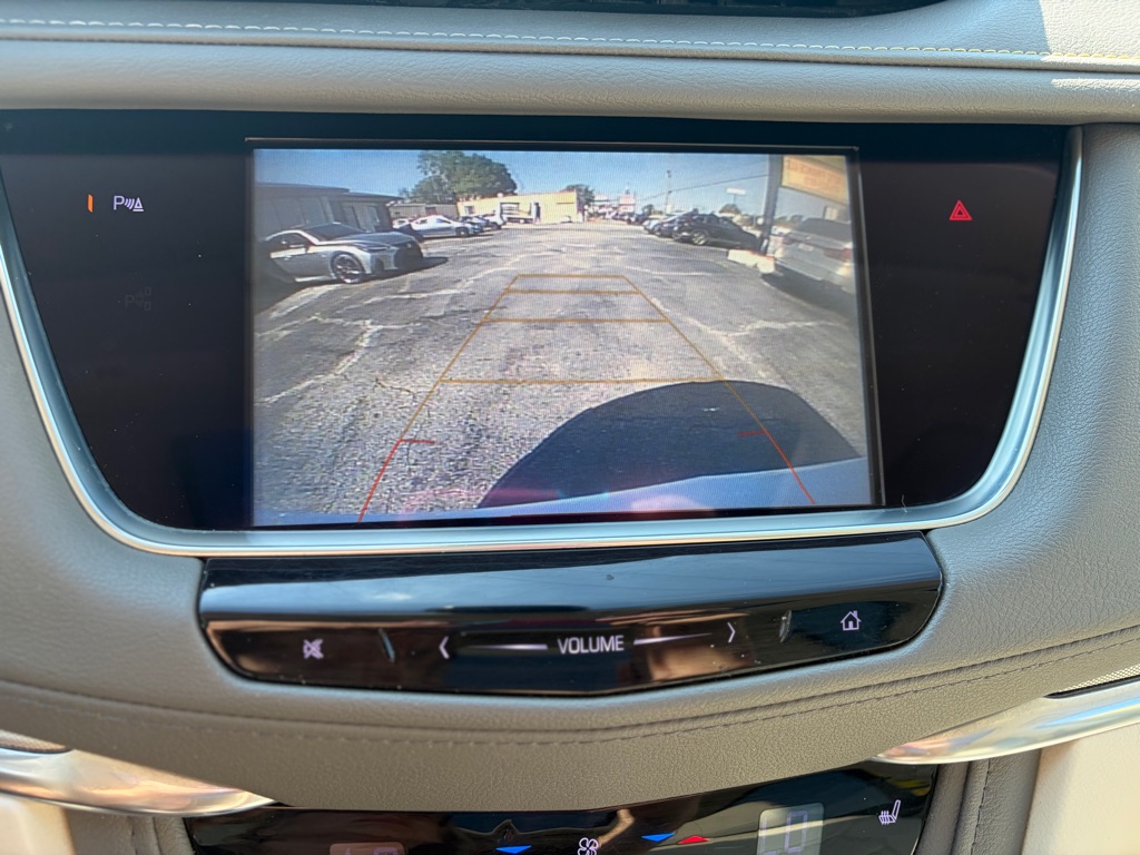Photo 17 of this CADILLAC XT5