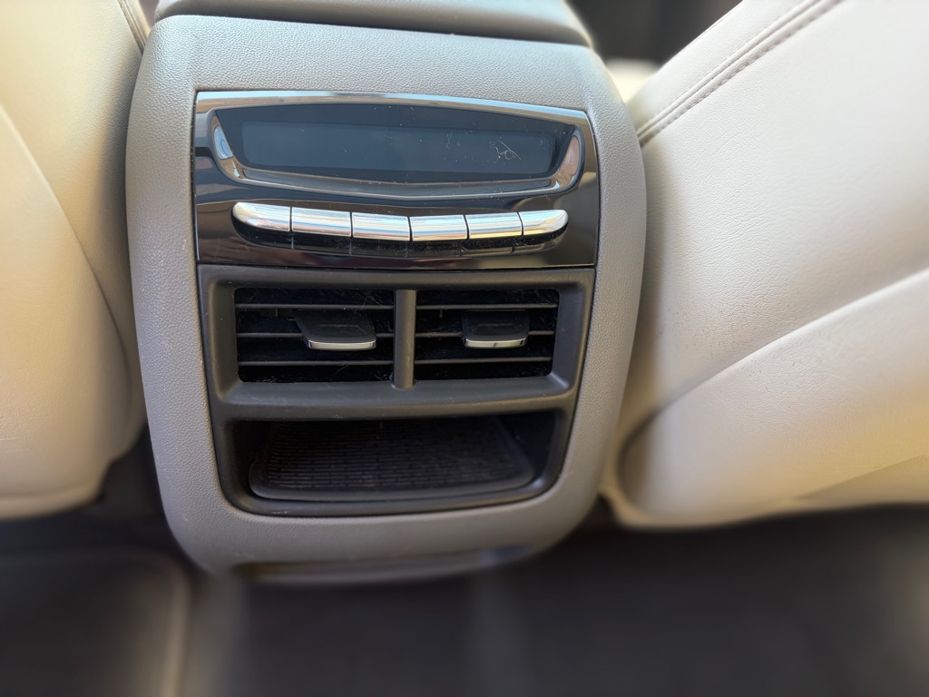 Photo 25 of this CADILLAC XT5