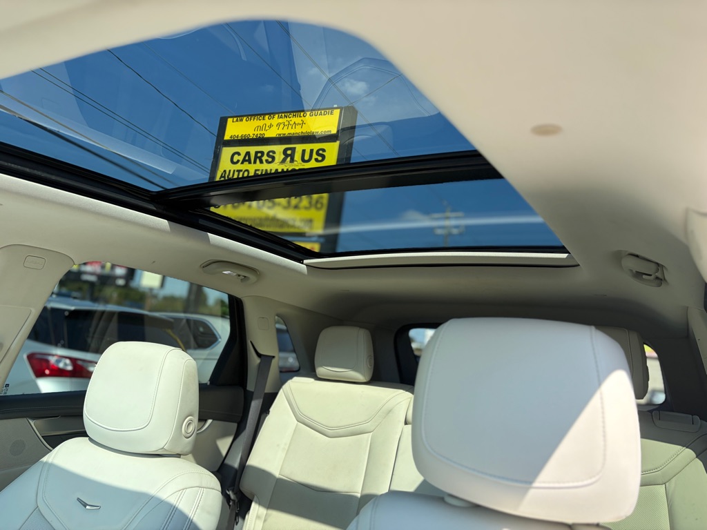 Photo 21 of this CADILLAC XT5